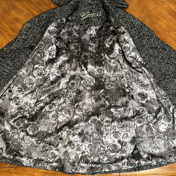Guess Wool Blend Herringbone Peacoat - XS - Picture 16 of 17